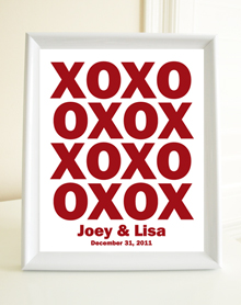 Style: XOXO personalized print